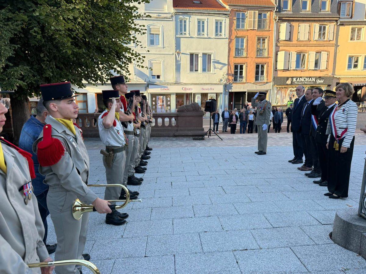 Image de Préfet de la Moselle - #Harkis #Hommage 🇫🇷 | Jacques Banderier, sous-préfet de l'arrondissement de #Sarrebourg, a présid