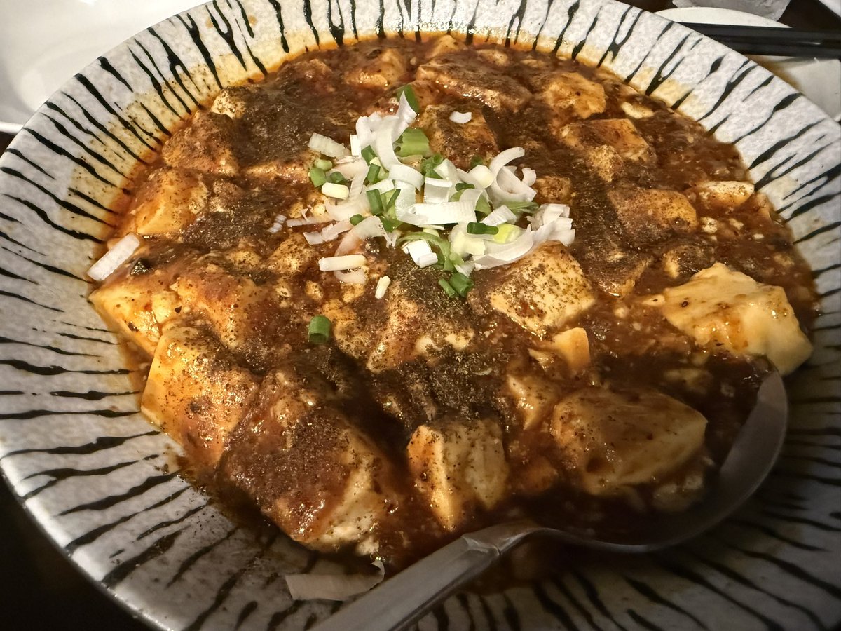 snoajpu's tweet photo. 妻とのんびり
近所の中華屋さんでランチです😊

#中華ごはんれんげ食堂
#れんげ食堂 #中華料理 #幡ヶ谷 https://t.co/MQhZwMQRyL
