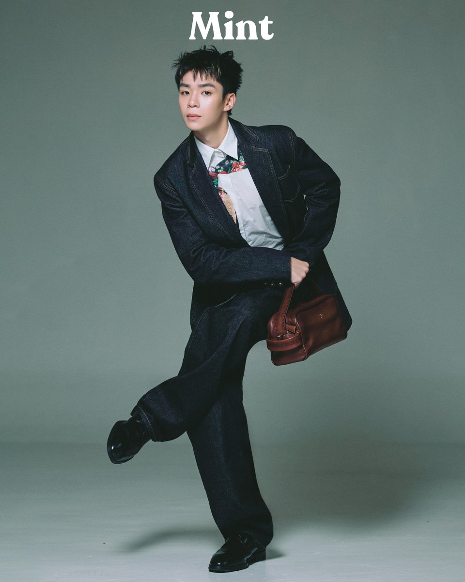 mintmag_th's tweet photo. ท่านี้เต็มสิบ! พาส่องภาพแฟชั่นเซ็ตของ ‘พีเจ - เลออน’ กับลุคใหม่สุดปังหลังแท็กทีม #GELBOYS มาเยือนคอลัมน์ Mint Talk ใน Mint Vol.36 ส่งท้ายซีรีส์ “GELBOYS 2 ตกอยู่ในสถานะติ่งแฟน” ที่เพิ่งจบไป 💚

📸ชมภาพ https://t.co/b9YHiv9s8i

#GELBOYSxMintTalk
#MintTalk #MintVol36
#PJmahidol #leonbrocco
#MintMagTH
