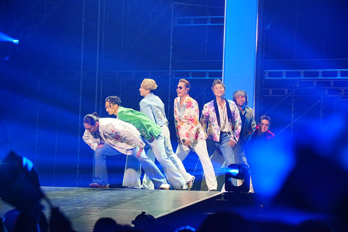 realsoundjp's tweet photo. ◥◣ EXILE THE SECONDライブレポート◢◤

📎https://t.co/yKAtUEPEs1

“14年分の愛と魂”をぶつけたツアーファイナル
EXILE ATSUSHI＆TAKAHIROも駆けつけた熱狂の一夜

#EXILETHESECOND #EXILE @EXILETHESECOND_ https://t.co/ceWyROAr2N
