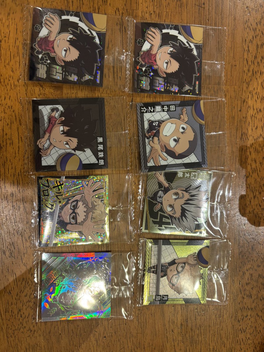 dkalooz's tweet photo. 【交換】ハイキュー　にふぉるめーしょん シールウエハースVol.2

譲:画像1、及川♾

求:画像2以降

レアリティ同じものものとの交換のみ。異なる場合複数：1。当方も同対応可。
郵送での交換で、纏めてだとありがたいです。お気軽にお声掛けください🙇‍♀️ https://t.co/CiO0vnAmTb
