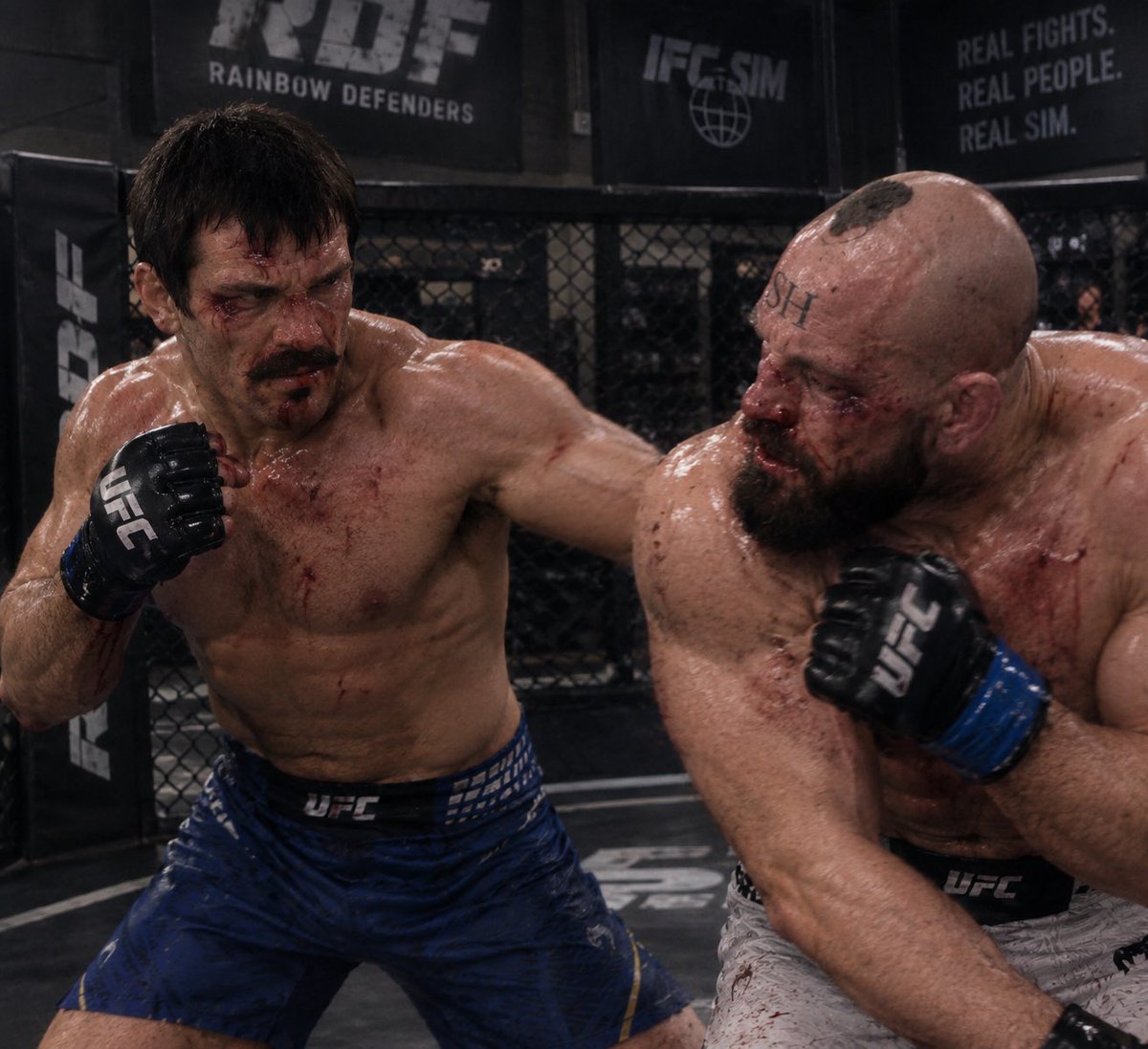Hankeysimifc's tweet photo. Hard sparring session with the KOV today 🔥. I was knocked unconscious around 15 times within a 5 minute span. Shawn Hernandez is cooked if he doesn’t win a 29-28 🥶
#IFC37 https://t.co/s9BtTYCl3b