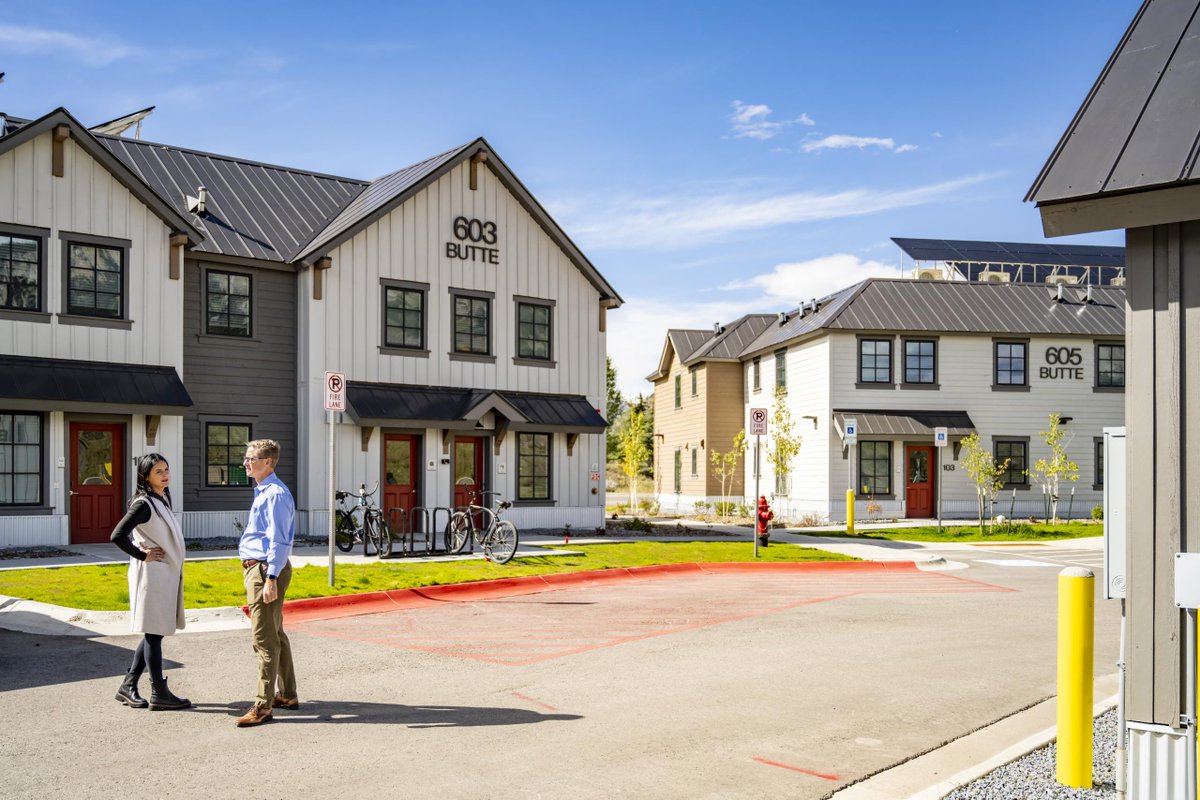 twgdev's tweet photo. Thank you to everyone who joined us for the Mineral Point ribbon-cutting! 🎉

We were proud to celebrate the opening of this new community in Crested Butte with our partners, neighbors, and everyone who helped make it happen. We look forward to welcoming residents home! https://t.co/gQYBl5uil8