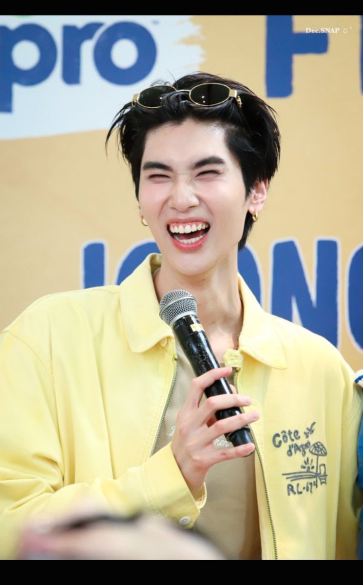 fojushi243587's tweet photo. An angel in human from!!! Love him soo much 💓💓❤️
#PositivityForDunk
#dunknatachai https://t.co/ChyN3f2hda