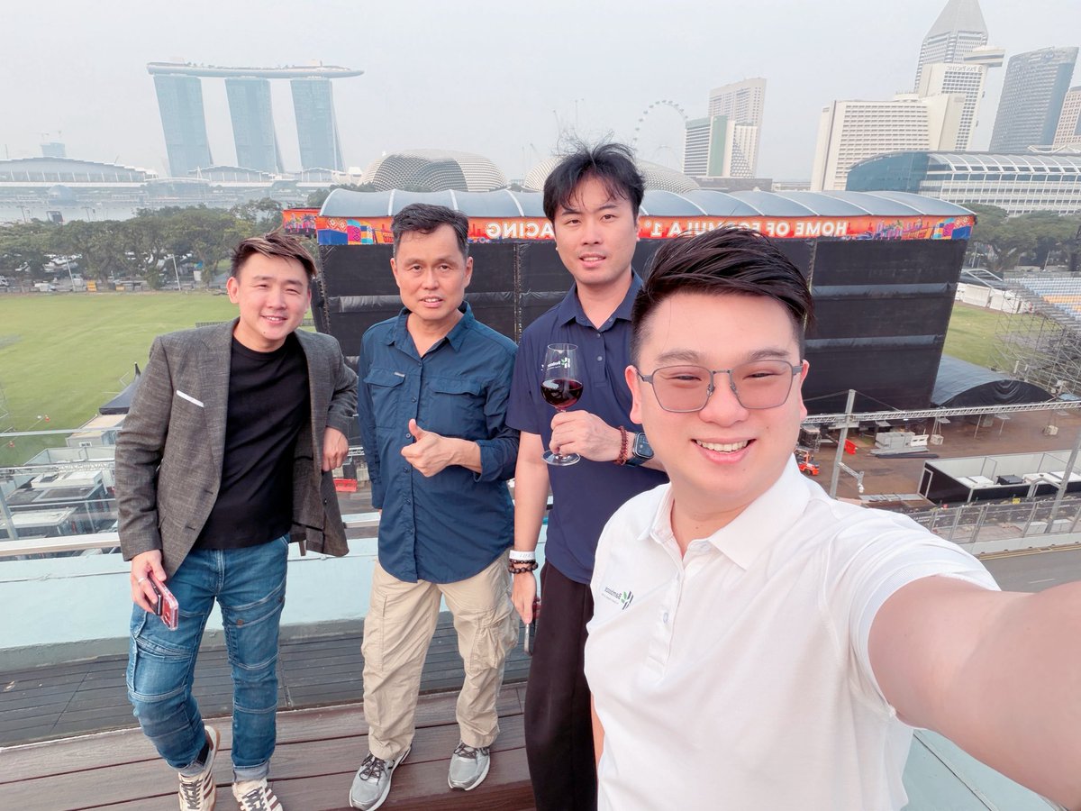 rainstream_rain's tweet photo. CloudEngine Digital | 2026 Singapore Science and Technology Weekly

We are bringing together executives, operators and builders who will shape the future of artificial intelligence infrastructure - we want you to be in the room. Attending a reception, the panoramic view of SG. https://t.co/oPYi3ZjISS