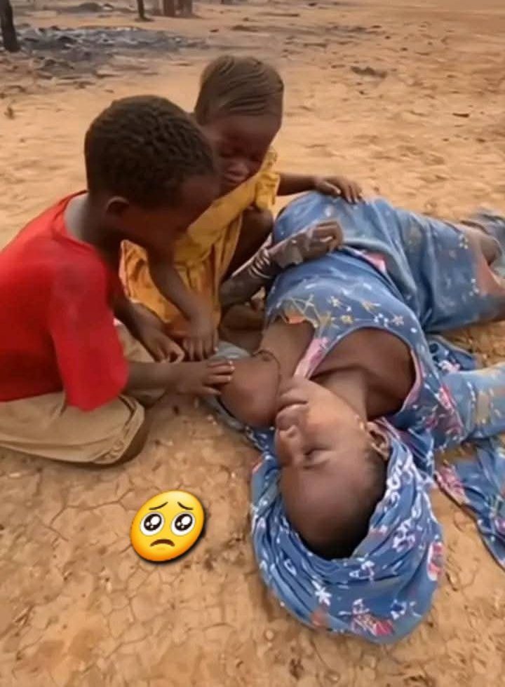ros_sara2002's tweet photo. Keep talking about Sudan 🇸🇩 https://t.co/0TEypSdjiT