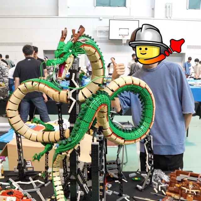 deraLEGO's tweet photo. レゴ×ドラゴンボールなんて実現しないと思い全長3mの神龍を作った者です。

私の夢はたった今叶いました。 https://t.co/AJ9AVZupAE