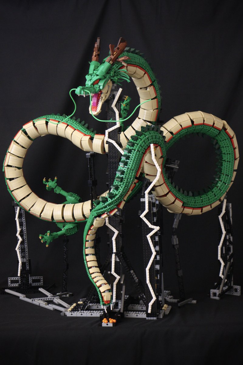 deraLEGO's tweet photo. レゴ×ドラゴンボールなんて実現しないと思い全長3mの神龍を作った者です。

私の夢はたった今叶いました。 https://t.co/AJ9AVZupAE