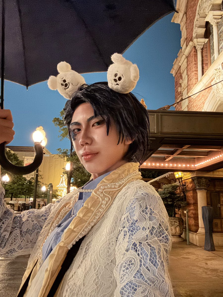 Iamkevindesu's tweet photo. アウパ~🌊
(衣装不足あり)
#Dハロ仮装 https://t.co/JFakDP5cNl
