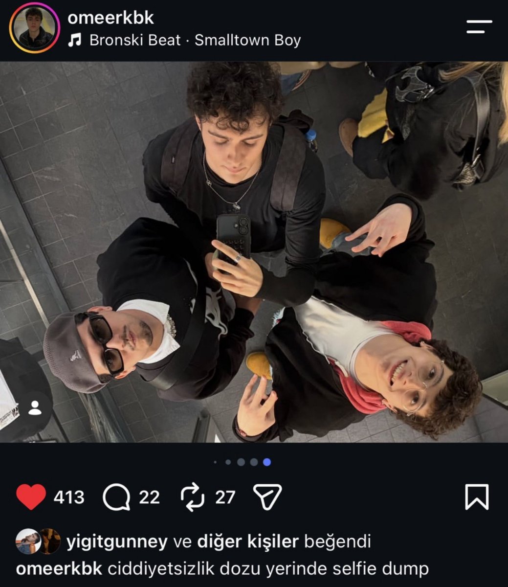 s0ulcrvsh's tweet photo. birbirlerinin postlarını beğenmeyen ömgesten, posta koyulan ömges'e... https://t.co/Xw9NbuKNwI