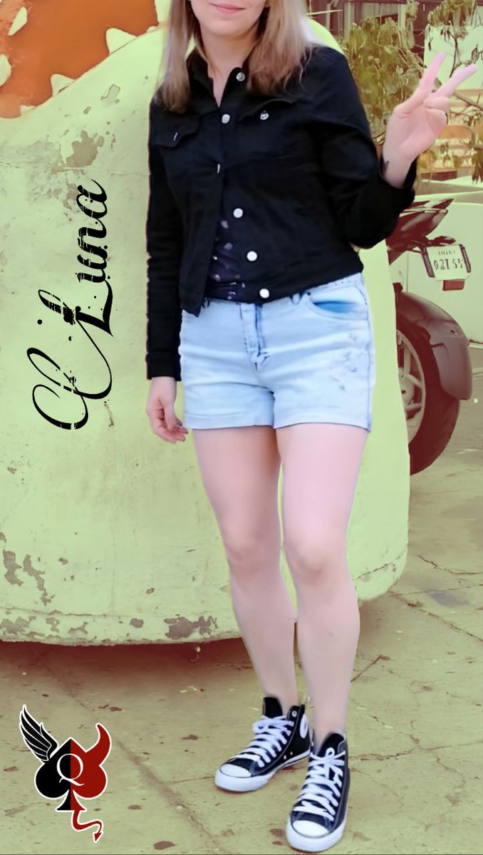 lunatikachilena's tweet photo. buenas buenis martes 😘, ya stoy aqui 👅 para tocarnos 🔥
#institutriz
#sesion
#risueña
#pechugas
#escort
#petite
#whitewoman
#crush https://t.co/vuD2mYWXcy