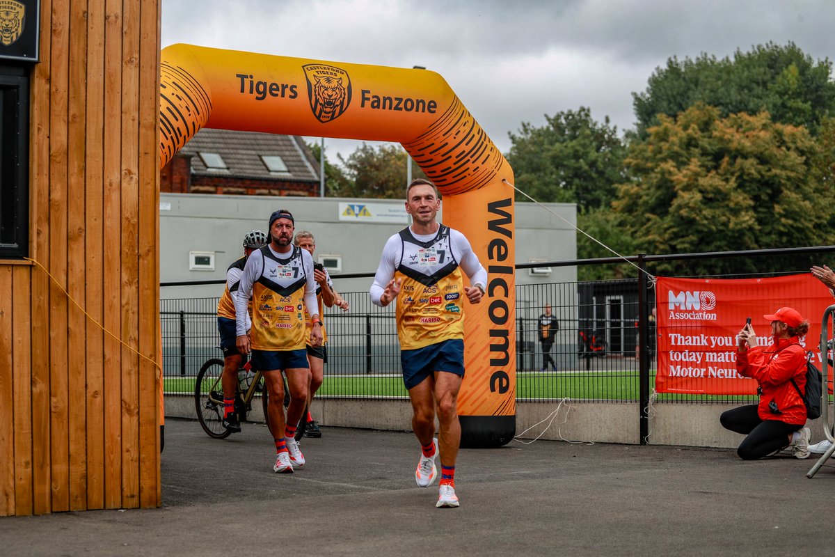 CTRLFC's tweet photo. What a welcome for Sir Kevin Sinfield and the 7in7 team at the OneBore Stadium today. 🖤💛

Kev completed the Extra Mile alongside members of the MND community, with Castleford turning out in force to cheer them on. To everyone who lined the route, filled the stadium and made some noise: thank you. The support was incredible.

The run may have moved on, but the reason behind it stays with us. 7in7:The Grand Finale is raising funds and awareness for people affected by motor neurone disease. If you can, please support the challenge here: https://t.co/tUKP5GGoYZ

Keep going, Kev. Castleford is right behind you. 🐯

#7in7GrandFinale #CastlefordTigers #MND