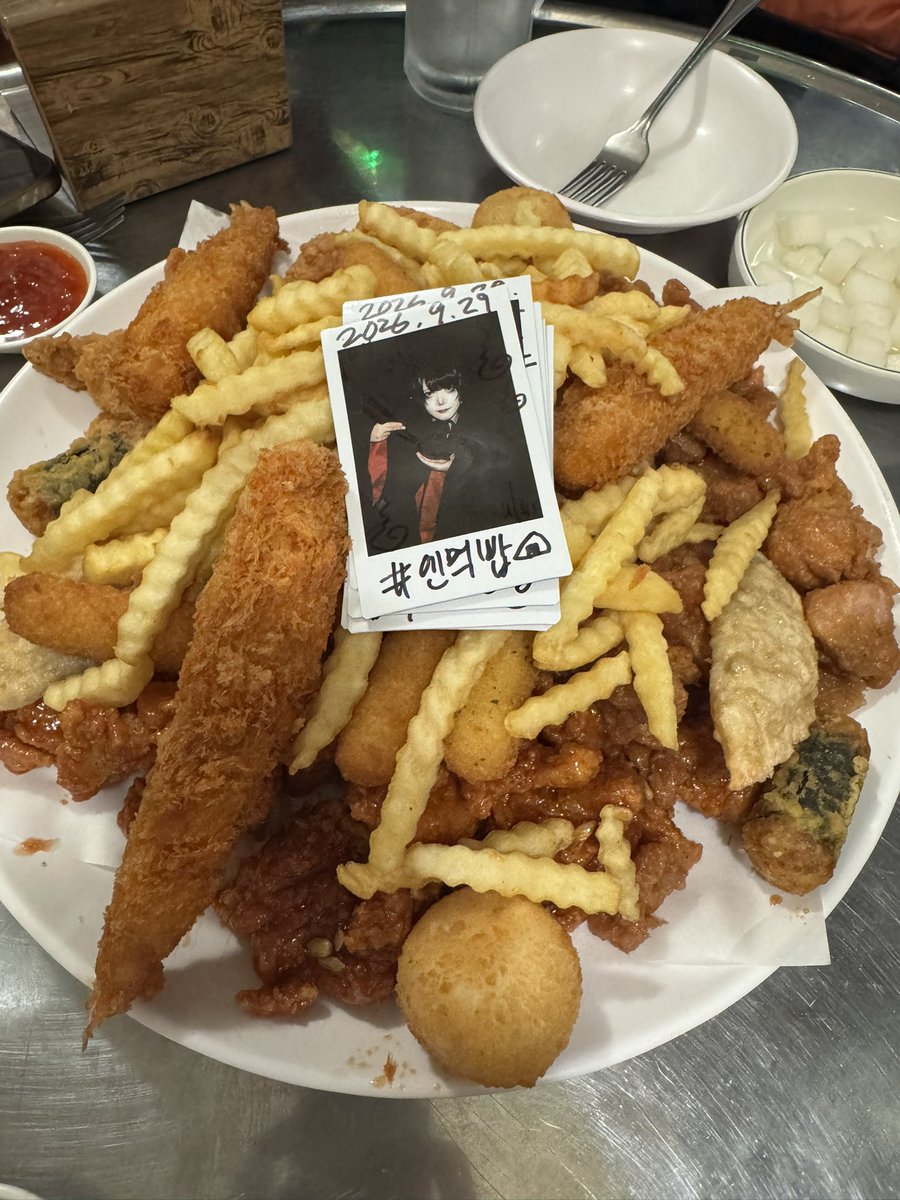 tkdskawk00's tweet photo. #엔먹빱
엔짱….. https://t.co/os09W7wEN1