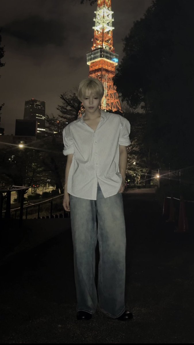 ingneumm's tweet photo. 와 비율 진짜 인간 제페토 같다;; https://t.co/Exra2uk8oG