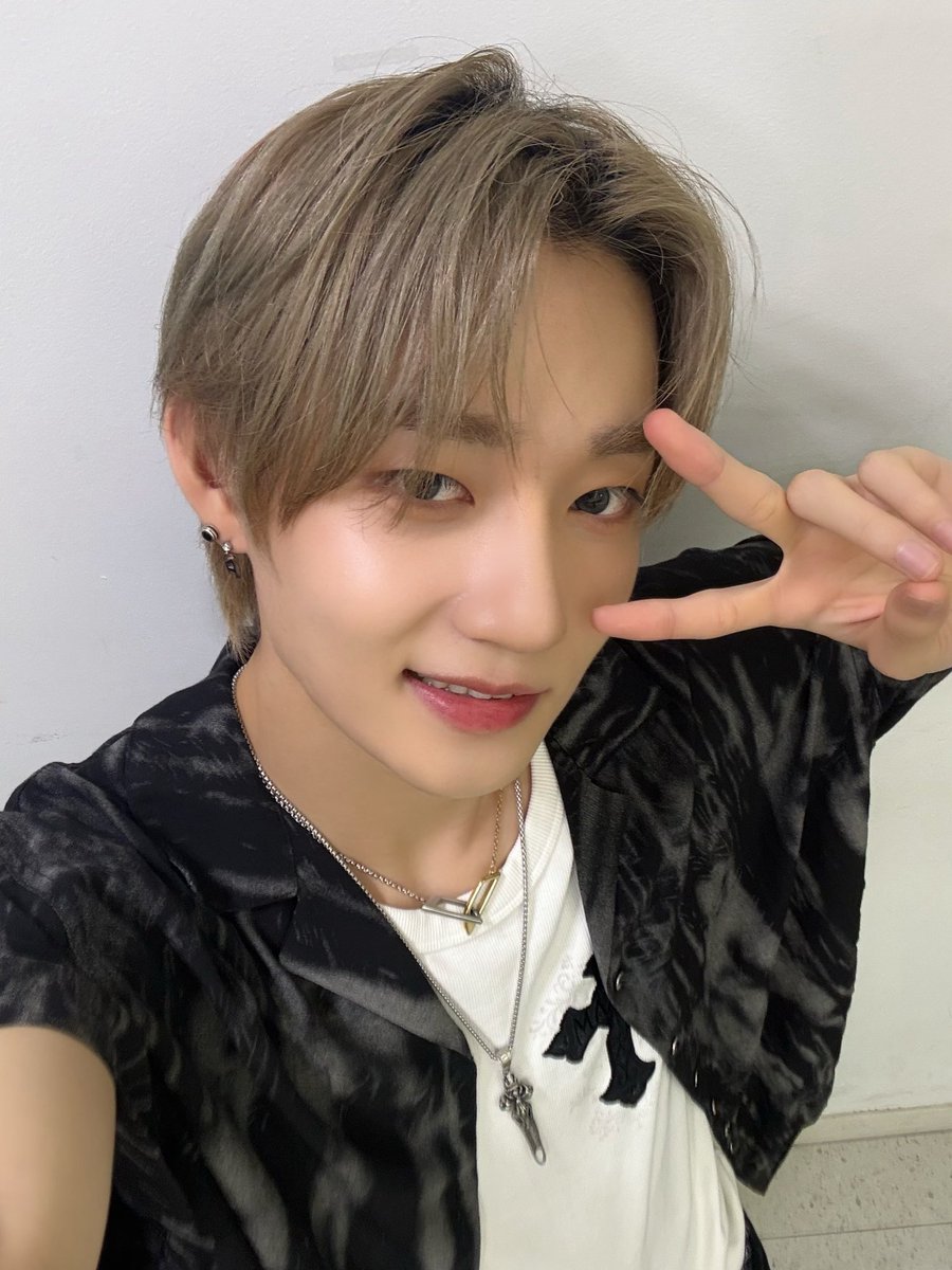 DXMON_HM's tweet photo. 오늘 재밌었다!

#DXMON #다이몬
#MINJAE #민재 https://t.co/RDnl9voSgE