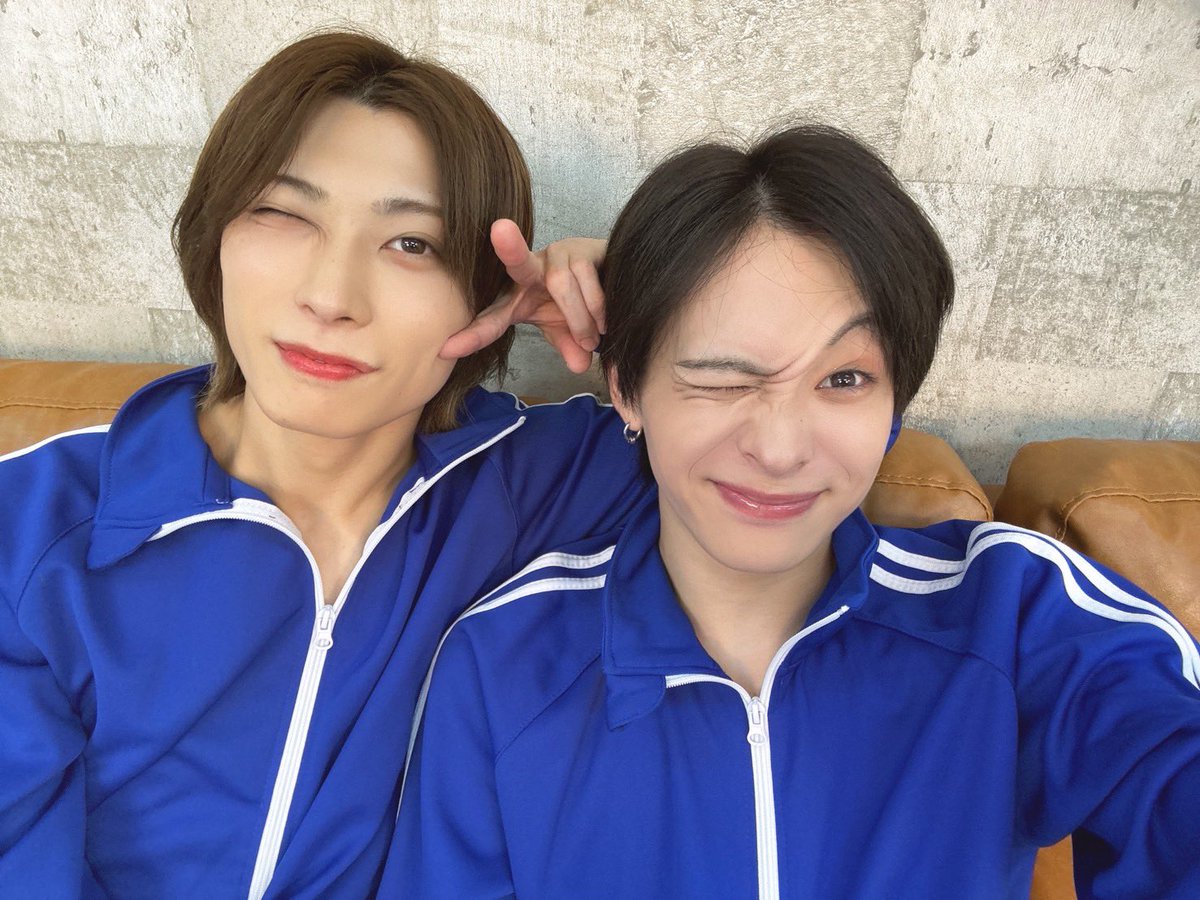 yuga_iwasaki's tweet photo. #ゆがまぴンち ご視聴ありがとうございましたー！
今月も楽しかったーー笑ったーー
変な日本語使ったーー笑笑

皆さんのやって欲しいこと知れて楽しみが膨らんで、ポストもどーなるのか楽しみ！📮

来月もお楽しみにー！😉 https://t.co/wwjJjrHVSB