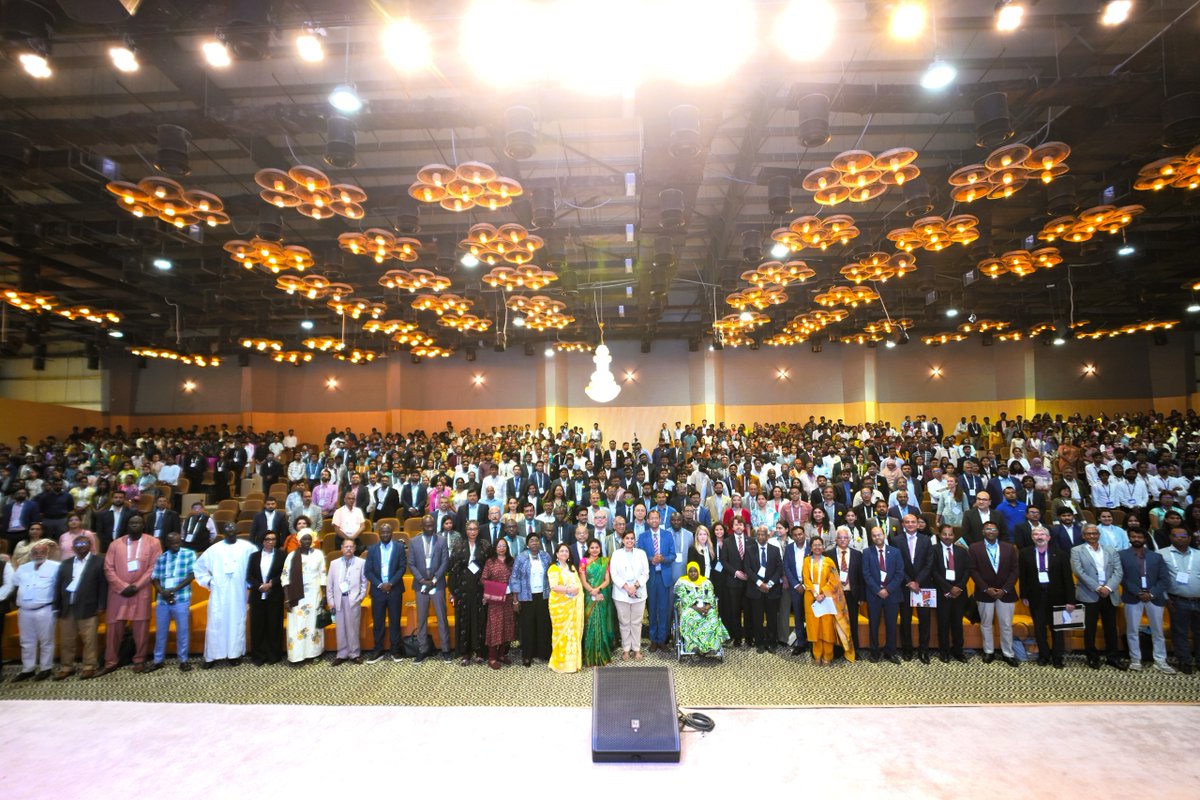 kcc_events's tweet photo. ✨From global conferences to international exhibitions, Ampere Hall at @KCC_events offers a 20,000 sq. ft. centralised AC, pillar-free venue with a 3,000 sq. ft. stage and seating for 1,000.

✨Plan your next event with us !

📩  info@amtz.in | events@amtz.in

#AMTZ #KCC https://t.co/2B03N9pQK8