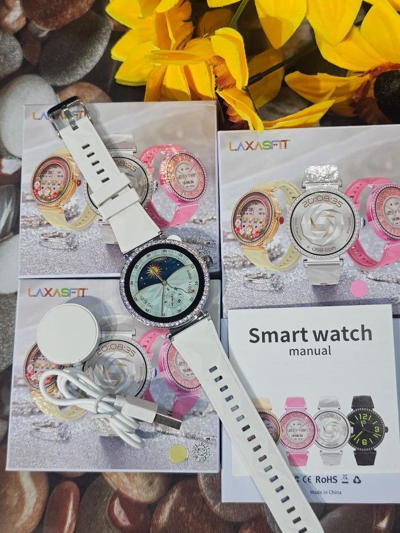 AdeboWalayyy's tweet photo. Female smartwatch

Smartwatch features 

-read and recieve messages 
-Heart rate monitoring
-Blood pressure monitoring 
-Pedometer 
-Sport mode data collection 
-Sleep  monitoring   
-Sedentary reminder                          
-Alarm clock & Stopwatch 
-Bluetooth 4.0 Call function       
-APP support above Android 4.4 and IOS8.4
-Support Multi languages

25k each

Lagos State