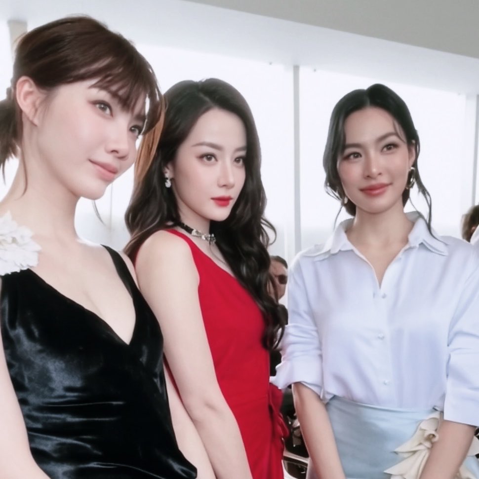 tangtangstp's tweet photo. ฉันรักคนสวยมากจริงๆค่ะ

LINGORM BA DIOR AT PFW #DiorSummer27xLingOrm https://t.co/LUUaVDaQ1T