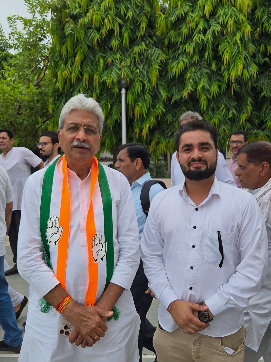Ankitshilla2020's tweet photo. हरियाणा कांग्रेस के प्रदेश अध्यक्ष @raonarenderinc जी के कार्यकाल के सफलतापूर्वक एक वर्ष पूर्ण होने पर हार्दिक बधाई एवं मंगलकामनाएँ।

@INCIndia 
@INCHaryana 
@IYC 
@Haryana_YC 

#haryana #congressparty https://t.co/HfOHRvbnrI