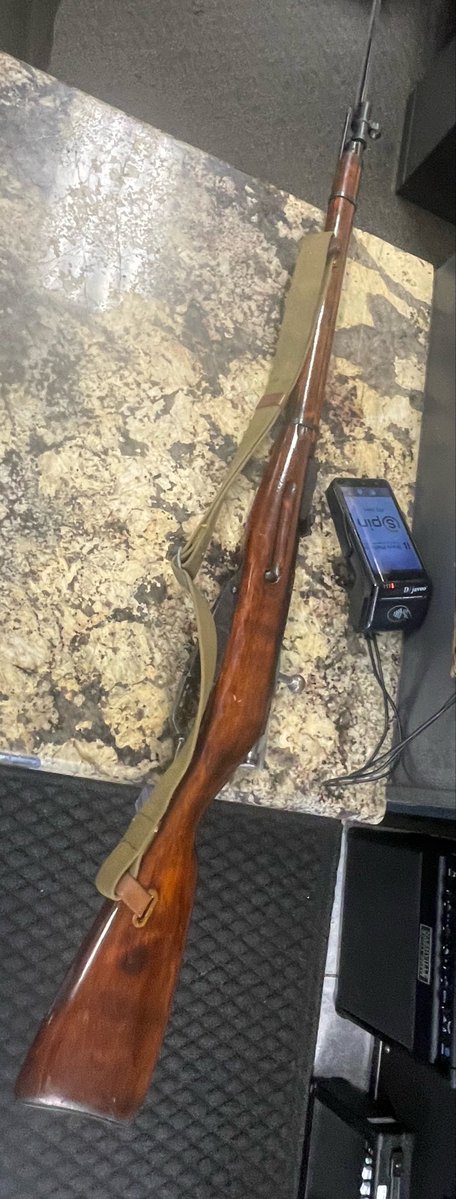 TheComBlocHyena's tweet photo. My rifle https://t.co/NsEH2NSlZ4