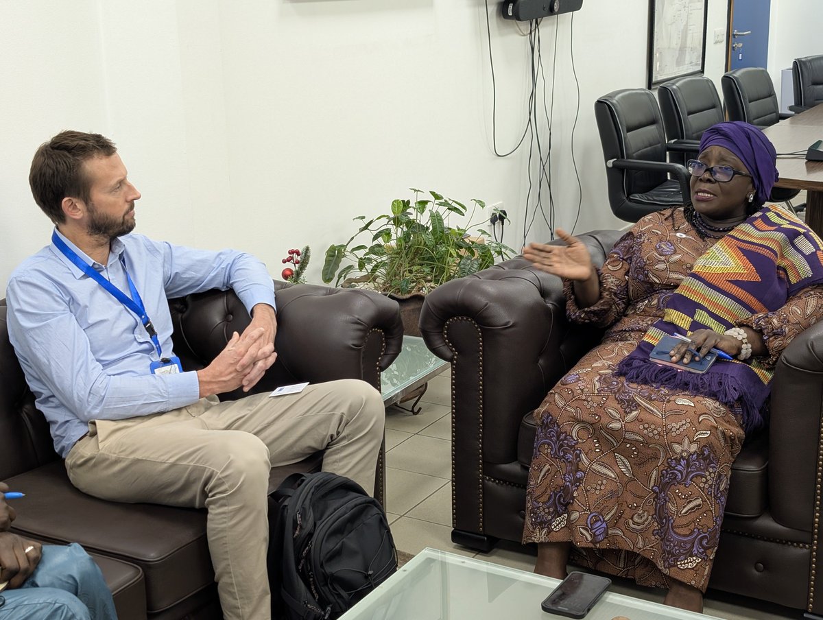 UN_Nigeria's tweet photo. From relief to resilience: Inspiring exchanges between UNRC a.i. @ElsieAttafuah &amp; @ACF_France Director of Ops, Thomas Hugonnier on humanitarian transition in 🇳🇬. Backing @NigeriaGov's One Humanitarian, One Poverty Response System #OHOPRS aligns efforts to build a resilient future https://t.co/FxF4NMi0HR