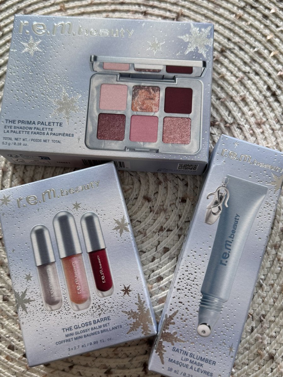 gwsartpop's tweet photo. SO MY ULTA ORDER CAME EARLY 🥹🩰 . ݁₊ https://t.co/QUjBwH1vWf