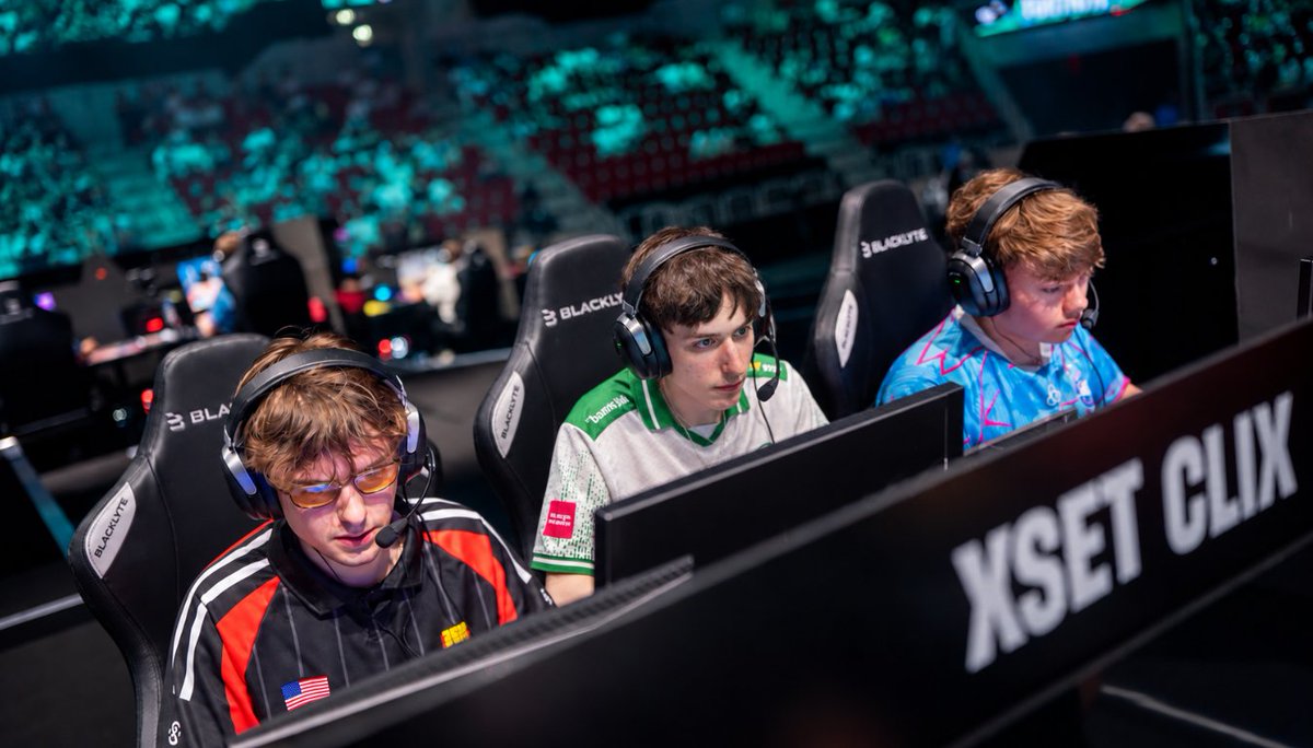 ClixUpdatesLIVE's tweet photo. It's actually game time 🙏

Uncon best drop + 4/4 wins in finals 👏 https://t.co/hKC6WSQBMJ