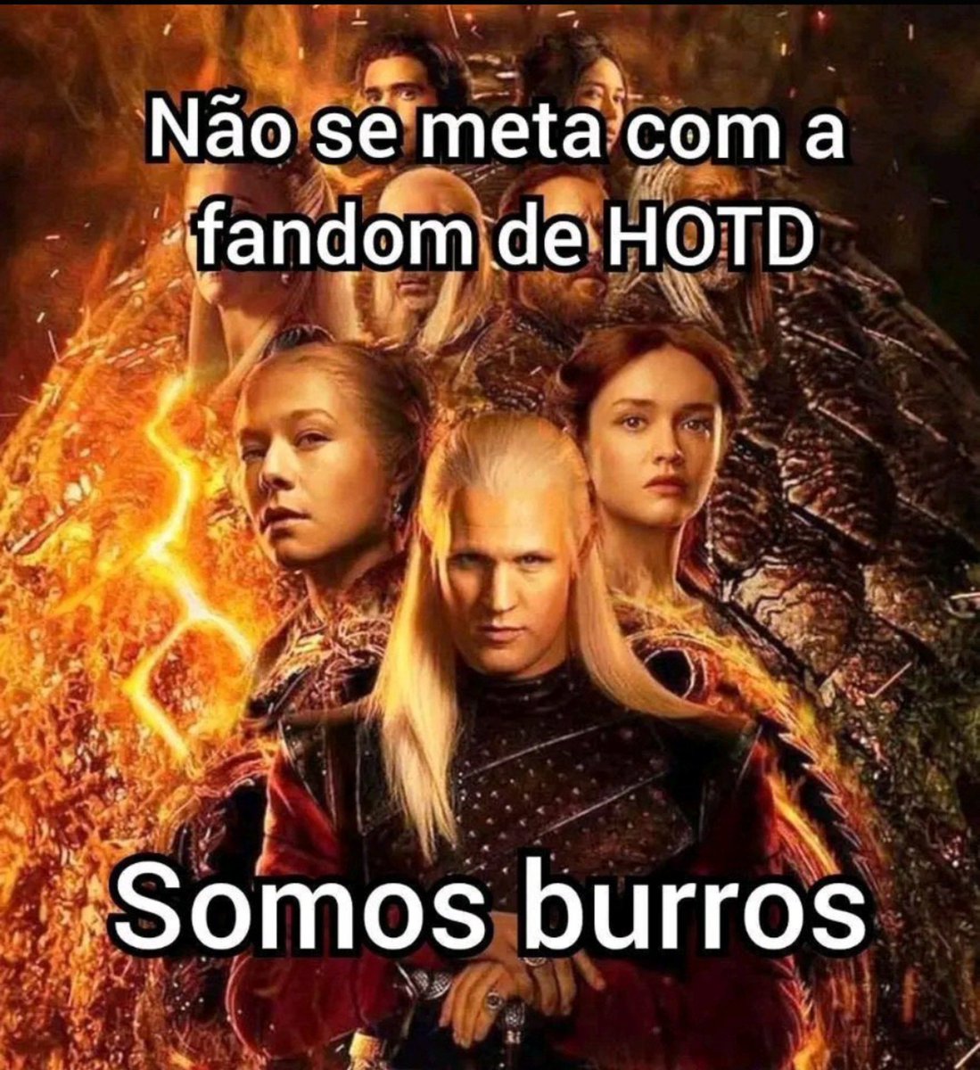Lyaarx's tweet photo. @rafeputinha KAKAKAKAKAKA NÃO ME AGUENTO COM ESSA FOTO https://t.co/MVBAHivOPv