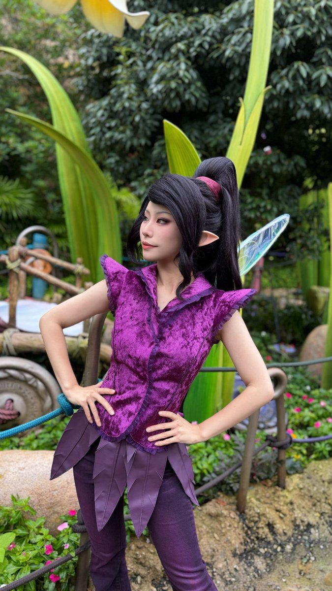 mizka_cos's tweet photo. 仮装 / ヴィディア
⠀
　　　　　アザミじゃなく
　　　　　　　タカを捕まえろって
　　　言ってやればよかったわ
⠀
#Dハロ仮装2026 https://t.co/hIElpZ99X5