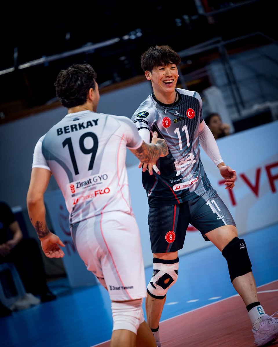yuranamore's tweet photo. YUKI ISHIKAWA TODAY 🖤🤍✨️

He looks good in this jerseyyyy too 🥹🥹🥹 https://t.co/EbYbZxxCrv