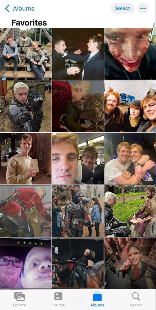 realemjaybigd's tweet photo. #dunkaerion actor au — their camera roll both on set and out of set (yes guess which one is aerion’s and which one is dunk’s ) https://t.co/TRBDbC8iaH