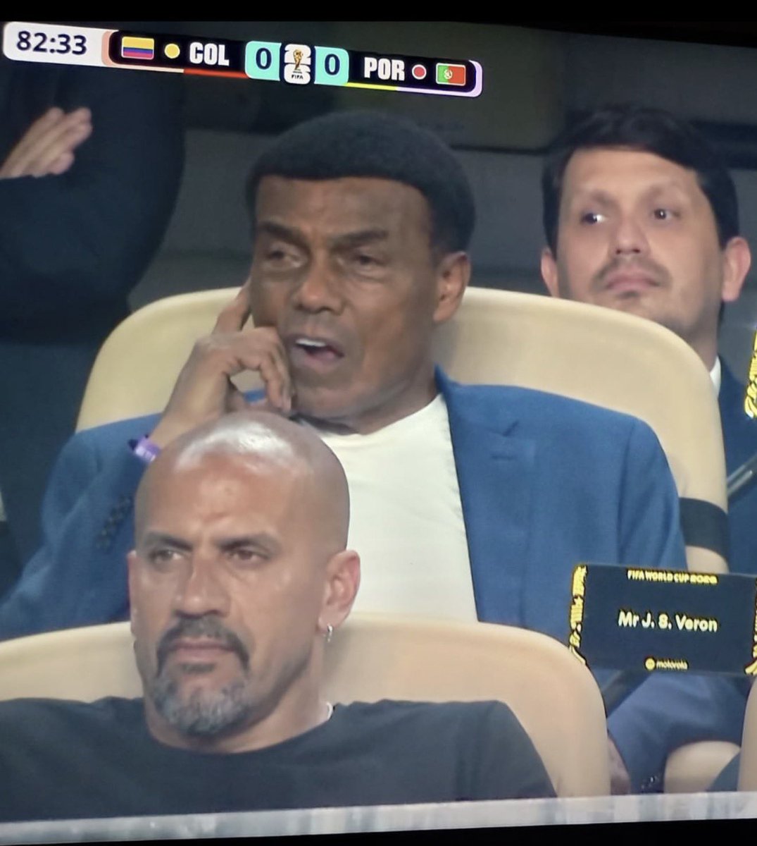 FinoYossen's tweet photo. 26 de junio de 2026. Miami Stadium.

Ese mismo día jugaba Argentina - Jordania. Verón decidió ver otro partido.

Horas más tarde, un periodista junto a un agente de partidos, pedían en un foro que la Selección Argentina PIERDA para poder sacar a Tapia.

Everything is political. https://t.co/BSuymdNxGA