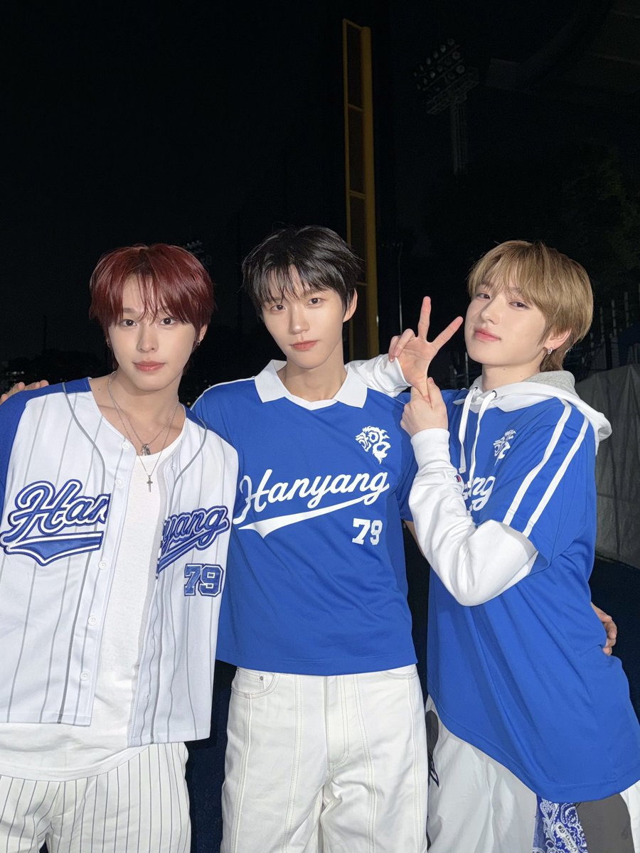 nctwishofficial's tweet photo. What's up #NCTWISH https://t.co/W8TAj5fhOm