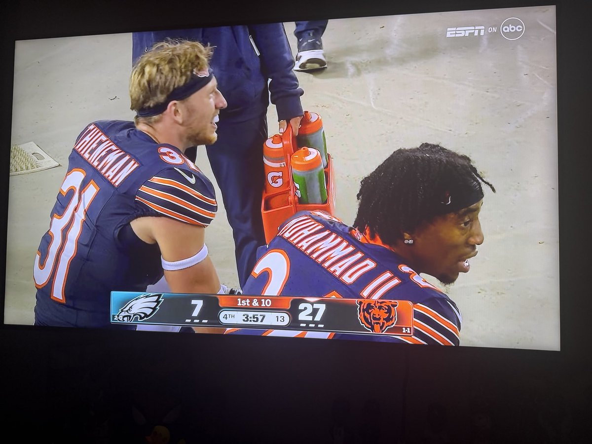 YoungStaley85's tweet photo. https://t.co/EKM0T9NikU