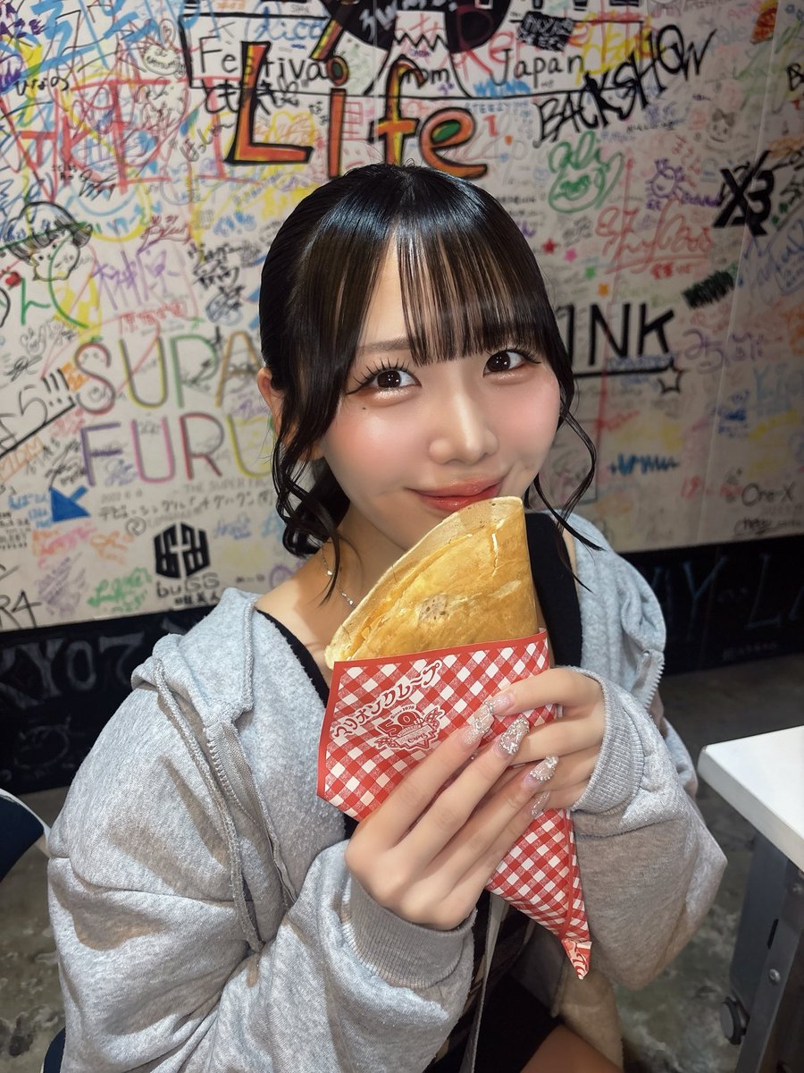 artemis_kiara's tweet photo. 何クレープでしょう👨🏻‍🍳❕ https://t.co/SuTXvB4Q39