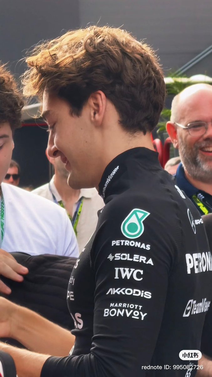 AraElentari's tweet photo. idc about "f1 ship wars" get george's tits back on my timeline please and thqnk you https://t.co/0yYUEmpyOB