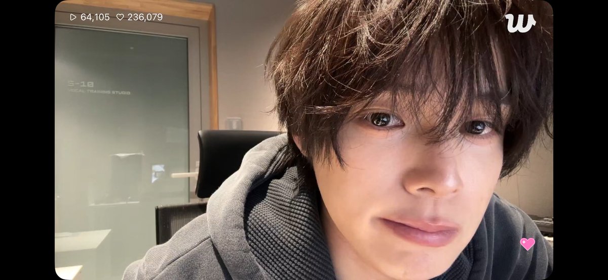 ran899's tweet photo. 今日の長男はバブみ強すぎて危険…お目目きゅるきゅるしとるが……😇😇😇 https://t.co/leQdVojLlo