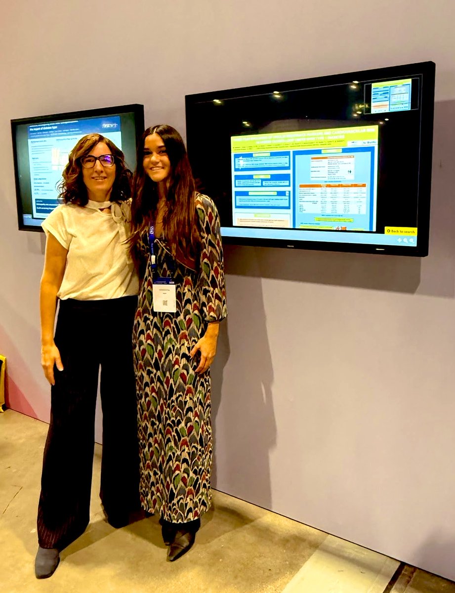 endo_nutriHURH's tweet photo. 📍Estamos en #Milan #EASD2026 
La Dra @marta_vvgijon y nuestra #endoresi @cristinaug99 presentan un estudio de Insulinorresistencia y RCV en DT1+sistemas de asa cerrada 🏥🩺
#SomosRioHortega #HURH https://t.co/rli2wfWATK