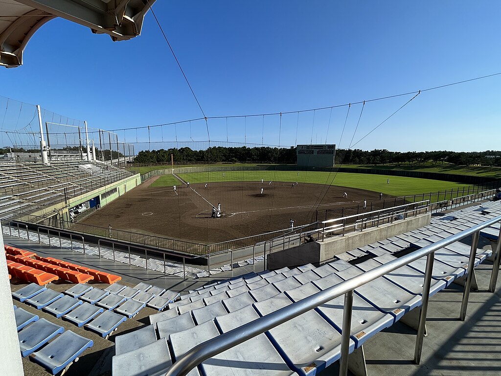 sas_hour's tweet photo. 9月30日

▼2023年、サザンオールスターズ「茅ヶ崎ライブ2023」3日目、茅ヶ崎公園野球場。

全国の映画館でライブビューイングも実施。

 #サザン今日は何の日_9月30日 https://t.co/pOpNFgLeSO