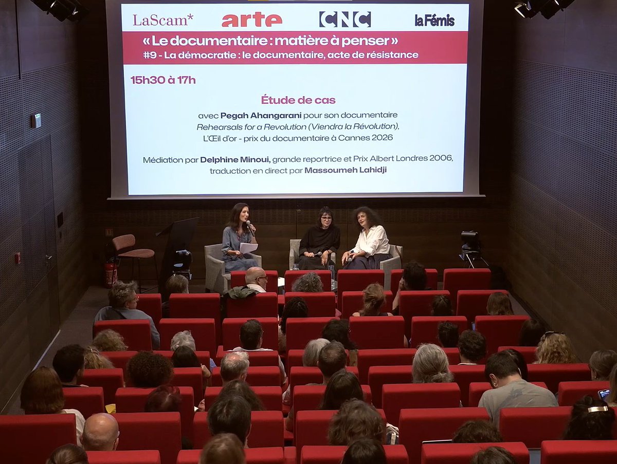 webscam's tweet photo. @FPuchault @ARTEpro @ARTEfr @lafemisparis @LeCNC 💡Le #documentaire : matière à penser

Place à l'étude de cas avec Pegah Ahangarani autour de son film 𝙍𝙚𝙝𝙚𝙖𝙧𝙨𝙖𝙡𝙨 𝙛𝙤𝙧 𝙖 𝙍𝙚𝙫𝙤𝙡𝙪𝙩𝙞𝙤𝙣 - Œil d'or, prix du documentaire à Cannes 2026

Médiation @DelphineMinoui et traduction M.Lahidji
▶️https://t.co/xSBWUI1Lt1 https://t.co/RrFGGxUdzl