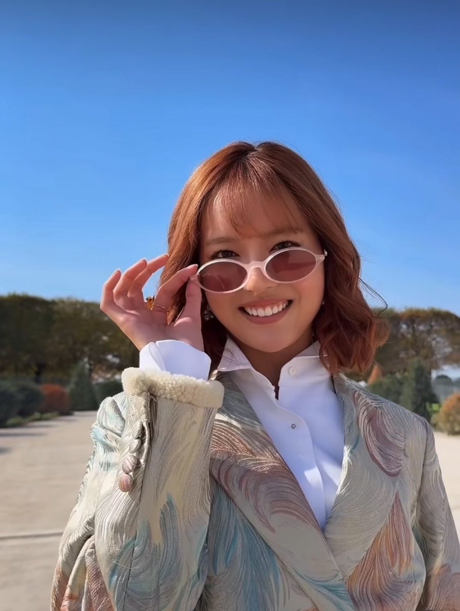 area_ALPHAZ's tweet photo. VOGUE Japon♡♡♡

大人可愛いJURIA最高🐿️🧡
#JuriaxDior #DiorSummer27 #JURIA #XG
#Dior @Dior #PFW

 https://t.co/i8ycUYnuYG https://t.co/3WdpUYZgU3