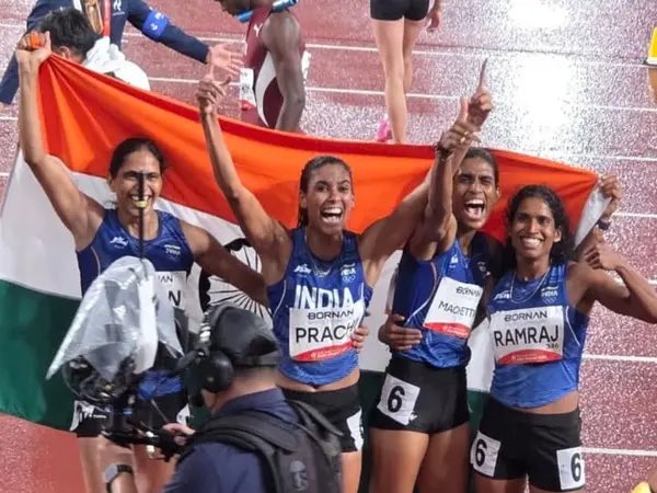 sardesairajdeep's tweet photo. GOOD NEWS: Kiran Pahal, M.R. Poovamma, Prachi, Vithya Ramraj take a bow. In an Asian Games where we’ve been waiting to strike gold in athletics, your wonderful quartet has kept up a proud Indian tradition of women shining at the Asian Games. Salute! Jai Ho! 🇮🇳 https://t.co/t7M1CqXW7b