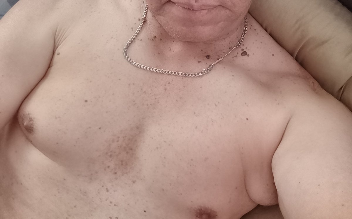 Marcosilver_of's tweet photo. Amaneciendo y pensando en TI 🌹 TU novio virtual te esta esperando✨🥂 
Quieres que platiquemos en privado visita mi perfil 👇
https://t.co/5gEILL8OOD 
#lifestyle #fyb #woman #latinausa  #viral https://t.co/UDDgKIsXfT