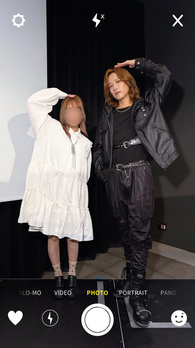 uni11myy's tweet photo. ことしも誕生日といえば身長はかるよね！の背比べして負けました！！！！！！！！ぐぬぬ https://t.co/D86d2AJprY