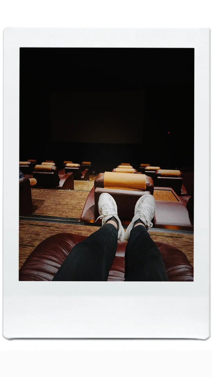 SakatonicABC_9's tweet photo. Movie date? Pgn ada someone spesial yg setia 🥲🥺

#gyasolo #gaysurakarta #gayjogja https://t.co/kGTT2SLAGF