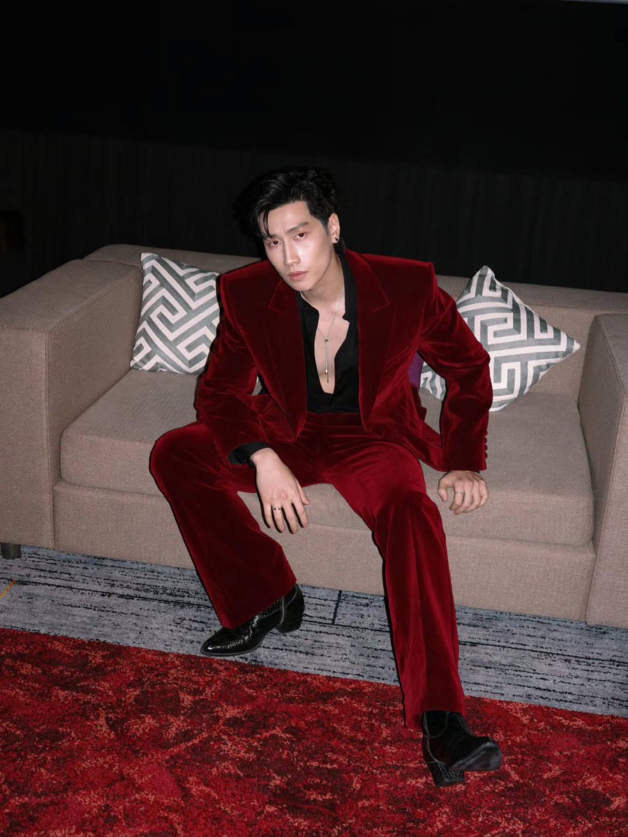 focusbible's tweet photo. IG: biblesumett  Post update 
29/09/2026

Another memorable night with another huge milestone for me 🐯

#GALAธี่หยดสมิงเขาขวาง
#สมิงเขาขวาง #ธี่หยดสมิงเขาขวาง

#AllAboutBible ꒰⁠ #BibleWichapas #bsumone @biblesumett ♡ ꒱ (2) https://t.co/83FHvUTh4F