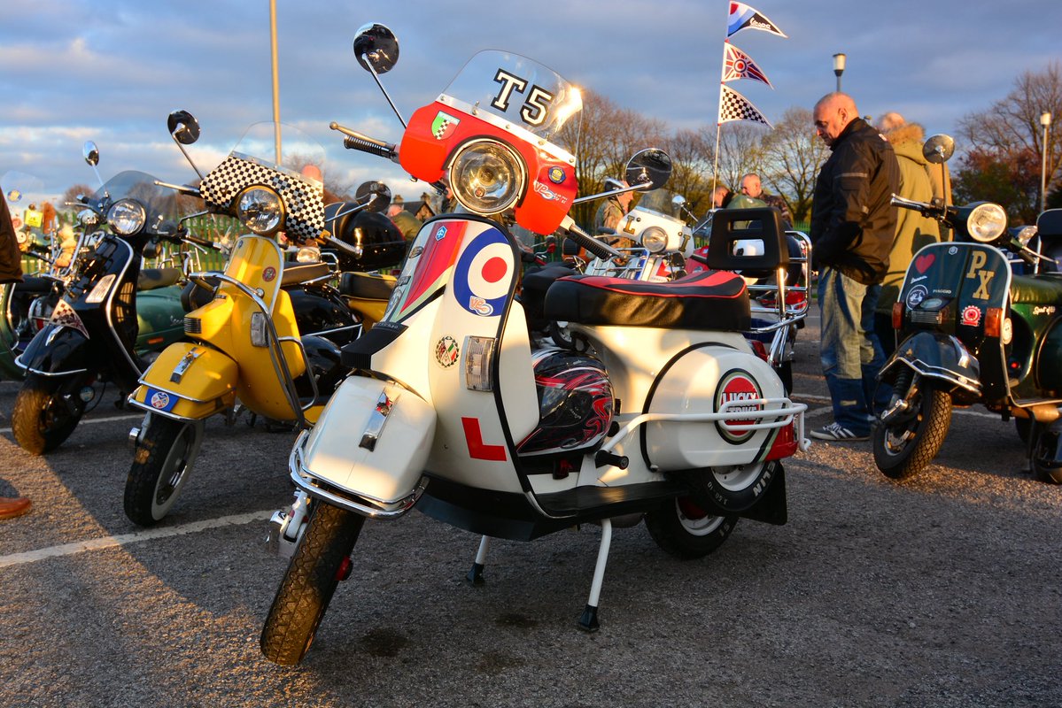RKW1899's tweet photo. #AlphabetChallenge #WeekMforMachinery
At a Scooter Club meet https://t.co/lFwVfVWUqA