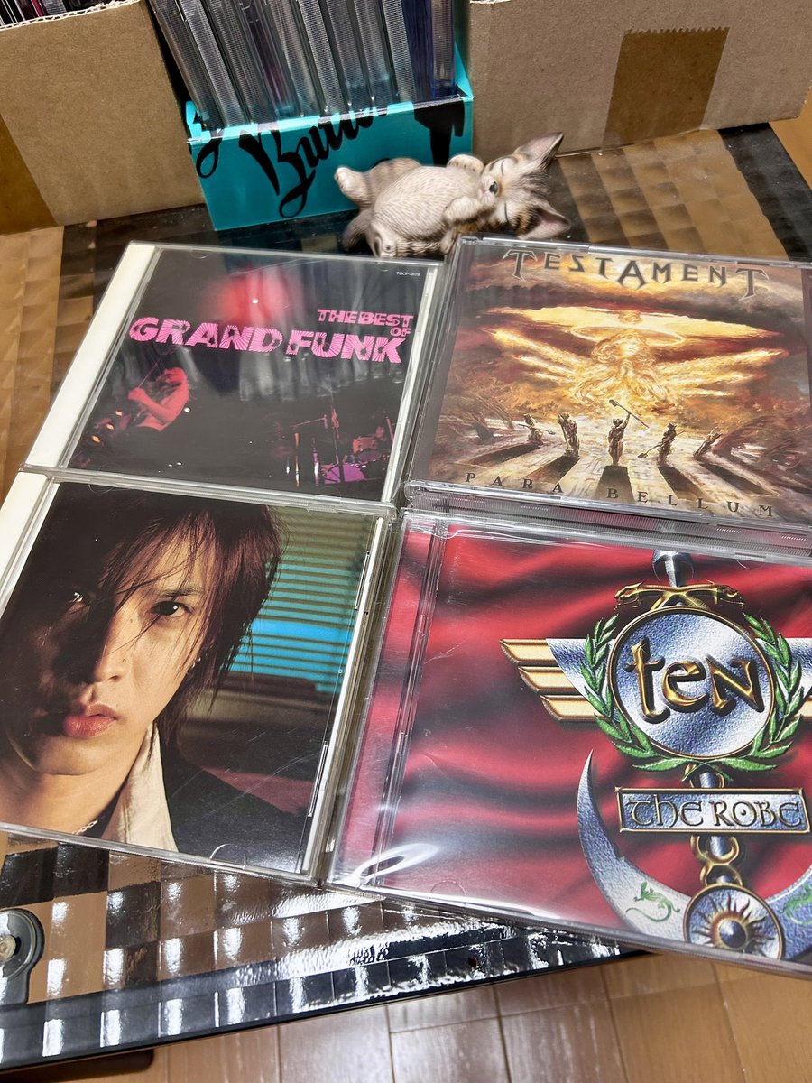 DreamCh24621504's tweet photo. Hi, guys.
How was your day?
I listened to these CDs on September 29th, 2026.

The Best of Grand Funk
Grand Funk Railroad🇺🇸
#MarkFarner

Para Bellum / Testament🇺🇸
#AlexSkolnick

Fragment / #Inoran 🇯🇵

#TheRobe / Ten🇬🇧

It's almost time to sleep.🙄
Good night, music lovers. https://t.co/m1sKtdqsfM