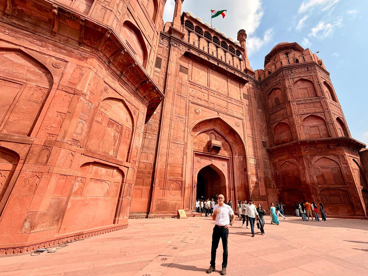 EUAmbIndia's tweet photo. Kicked off my #DelhiDiaries journey at the iconic Red Fort - a UNESCO World Heritage site and the historic setting for India’s Independence Day celebrations.

Now, I’m eager to explore more of this incredible city. What are your favourite spots? Share your recommendations below! https://t.co/HaVgDuwWrD